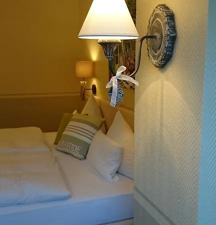 Hotel Villa Verde 3* デュッセルドルフ