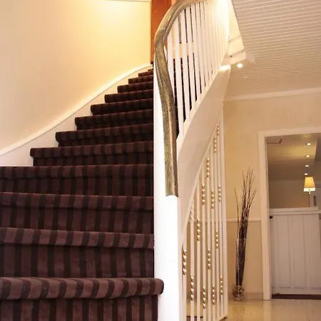 Hotel Villa Verde 3* دوسلدورف
